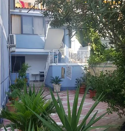 Garsoniere Me Qera Guest house Durres