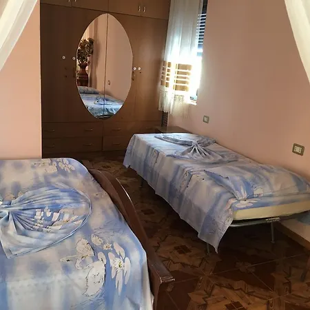 Garsoniere Me Qera Guest house 2*